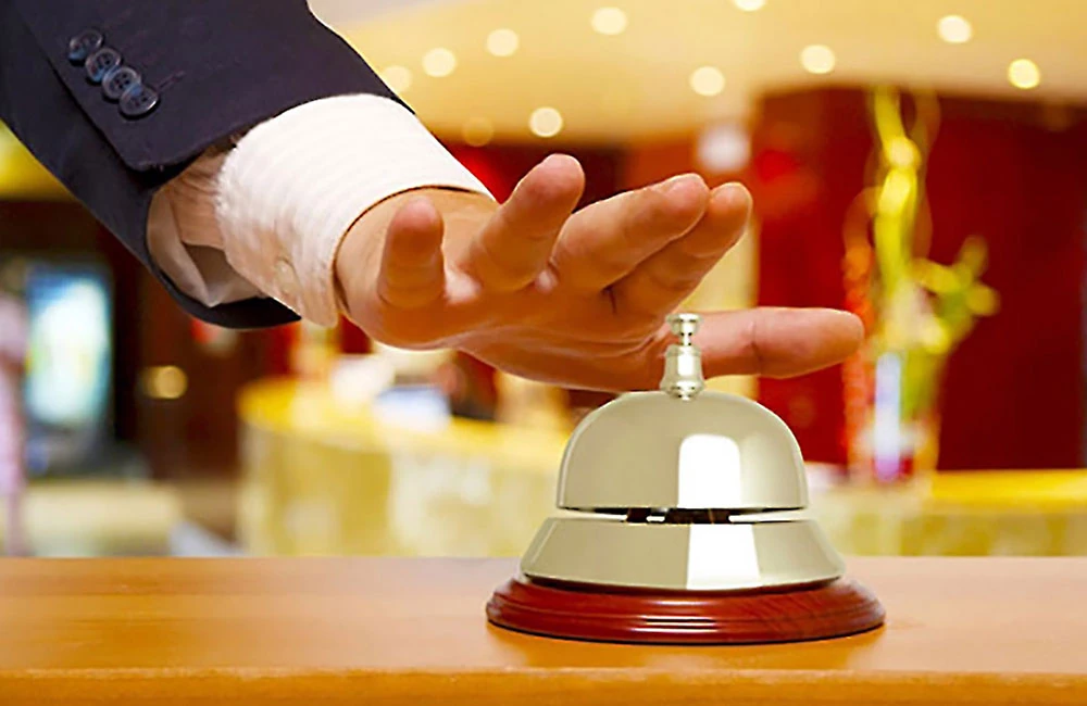 Concierge/Gate