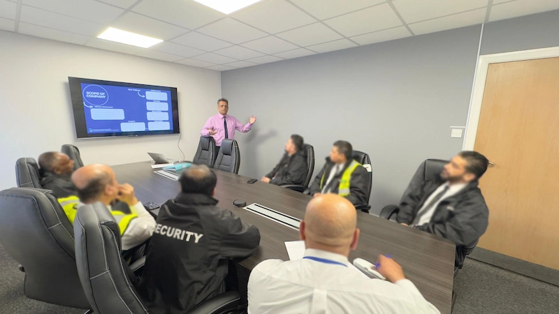 Primes Security Trainers In Uk In Rooms